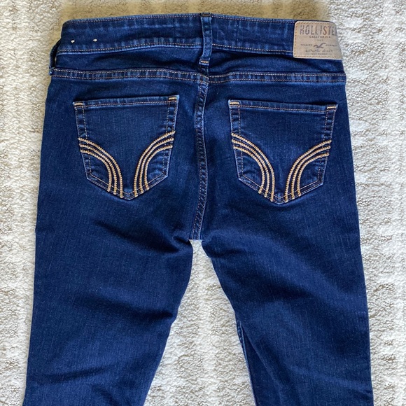 •Hollister• Super Skinny Jean - Picture 5 of 16